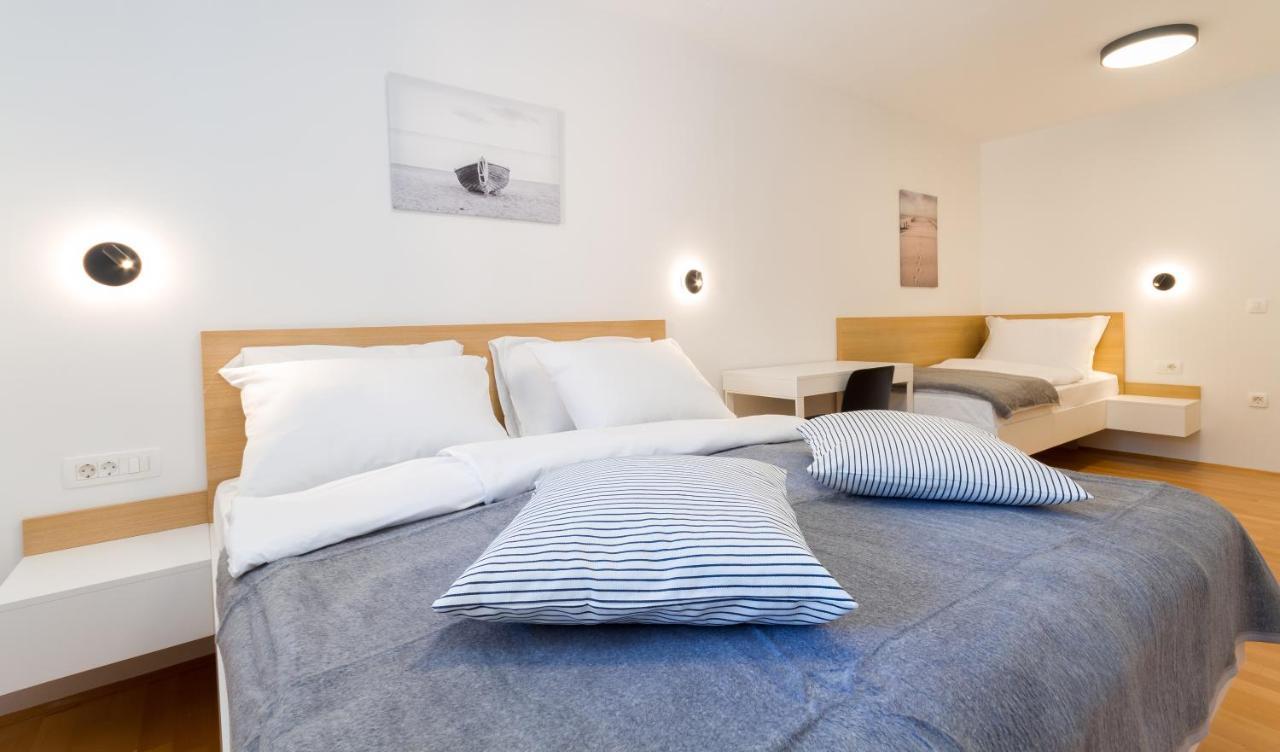 Premium Sea Side Marina Apartment By Locap Group Portoroz Luaran gambar