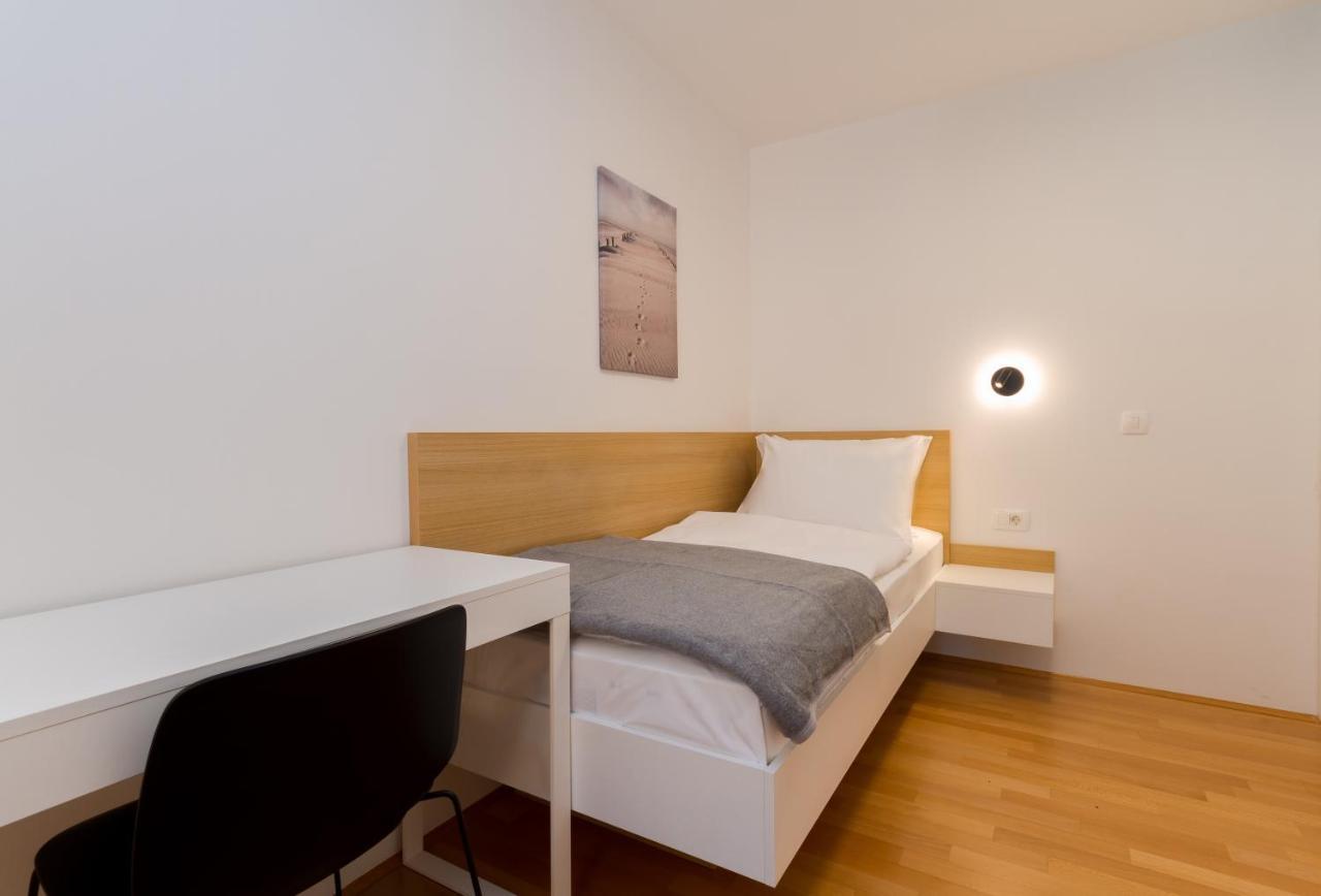 Premium Sea Side Marina Apartment By Locap Group Portoroz Luaran gambar