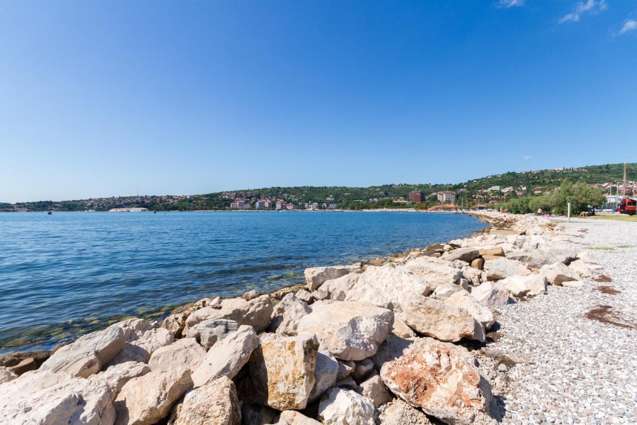 Premium Sea Side Marina Apartment By Locap Group Portoroz Luaran gambar